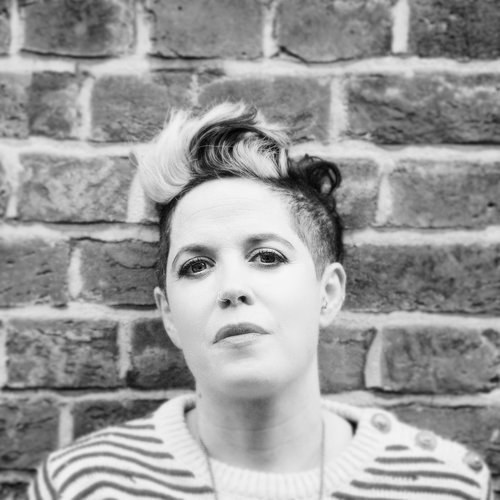 Amy Wadge (2016 Album)